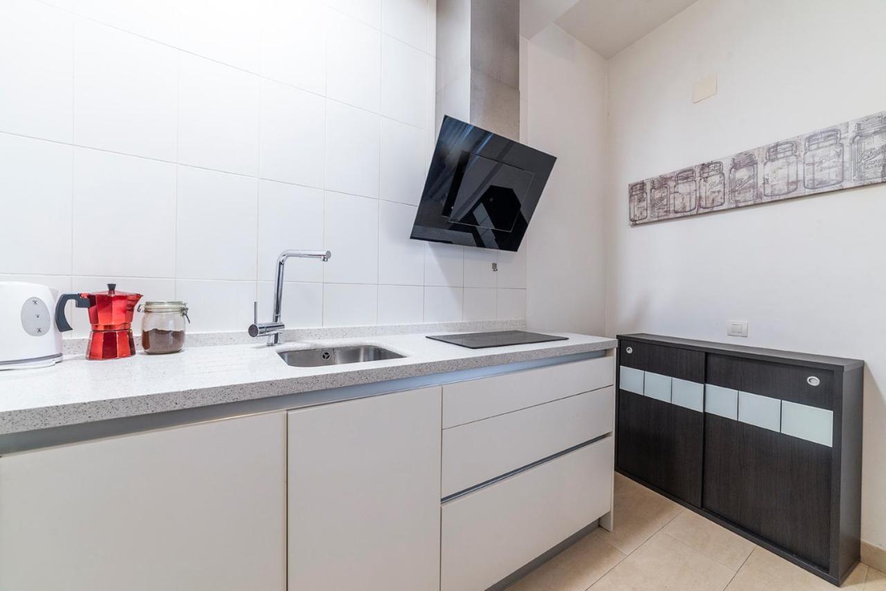 Alohamundi Quintana Apartment Seville Ngoại thất bức ảnh