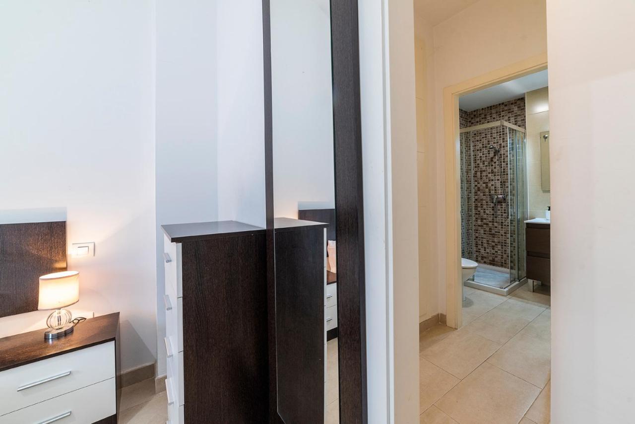 Alohamundi Quintana Apartment Seville Ngoại thất bức ảnh
